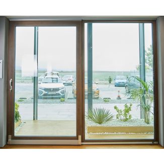 Ușă oscilo-culisantă din PVC, 2 canate, fix + mobil Barrier 75, 3000 X 2515 mm