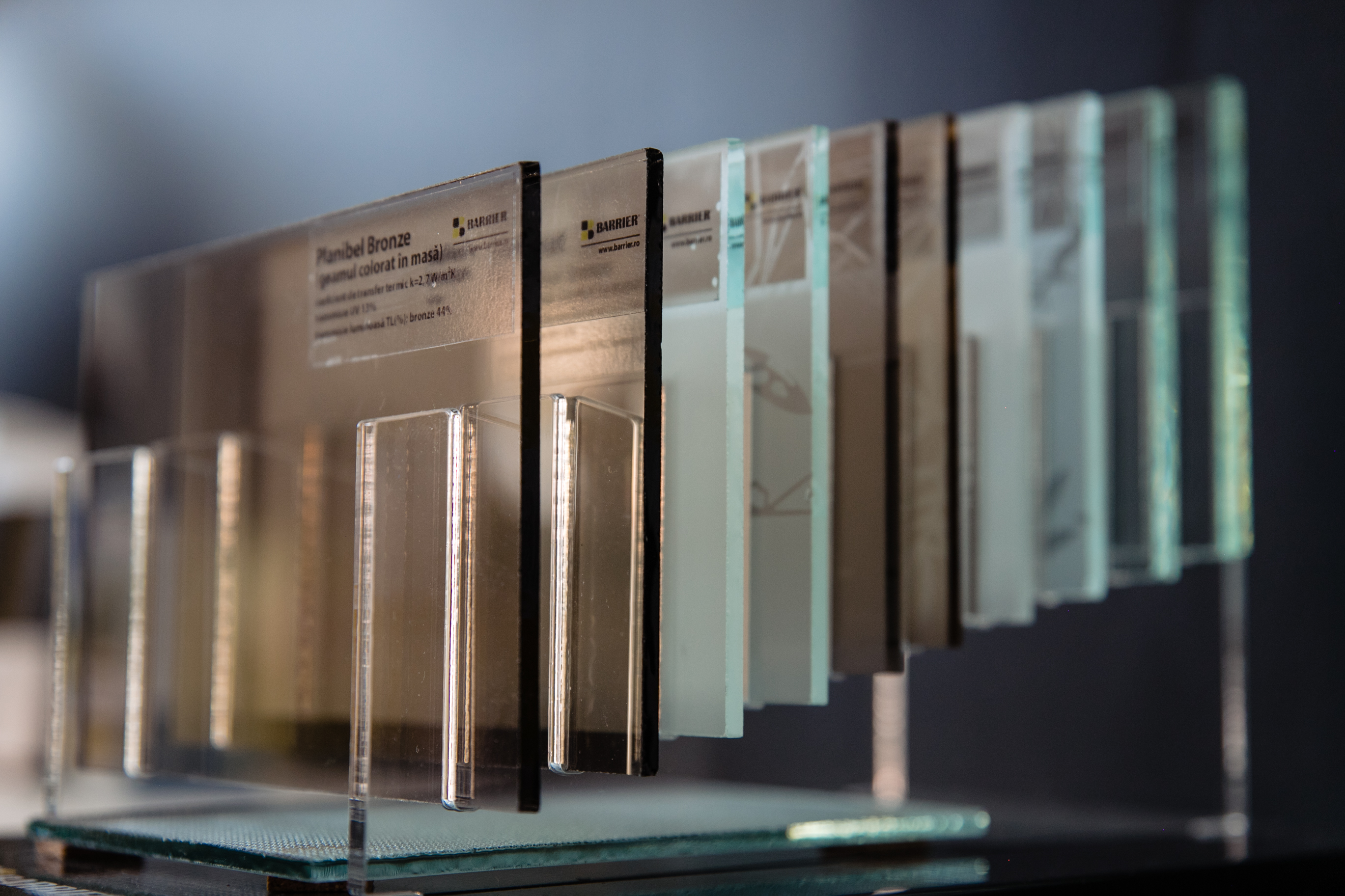 Culori geamuri termopan. Care sunt criteriile estetice și funcționale