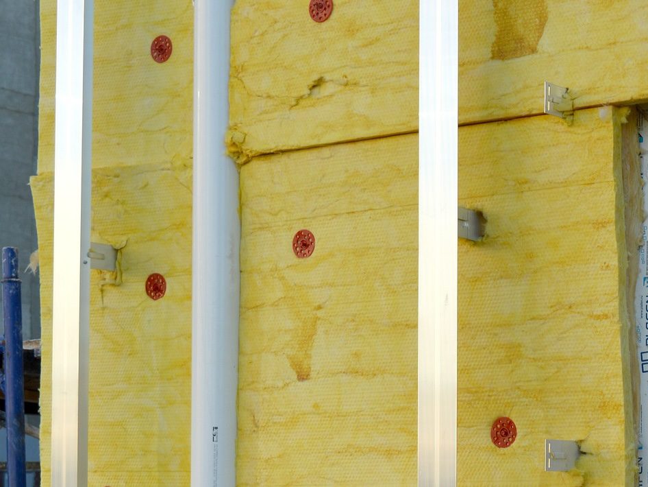 Rezistența termică și conductivitatea termică: de ce să ții cont când alegi izolația