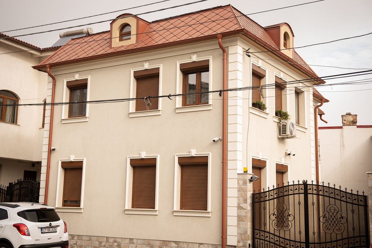 De ce să alegi rulouri pentru ferestre de mansardă