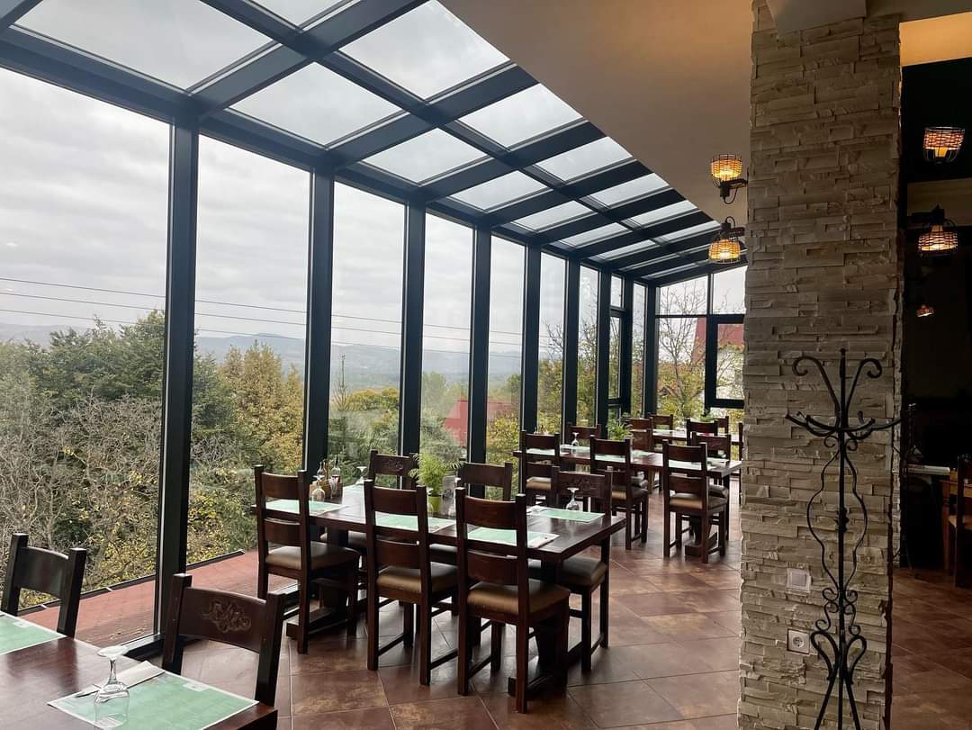 Despre pereții tip cortină pentru clădirile de birouri